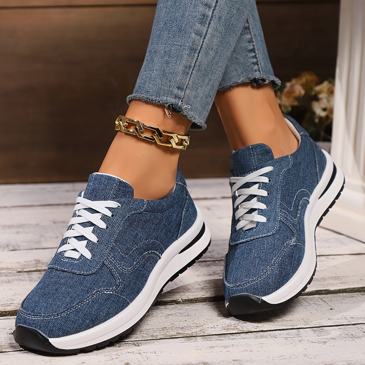 Kiara | Comfortable Women’s Sneakers in Casual Style
