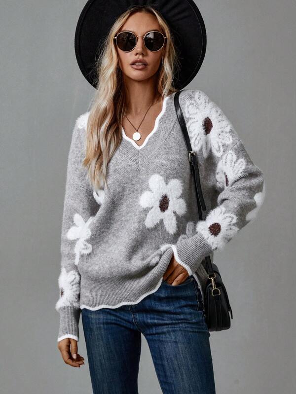 Leon | Timeless V-Neck Sweater with Floral Details