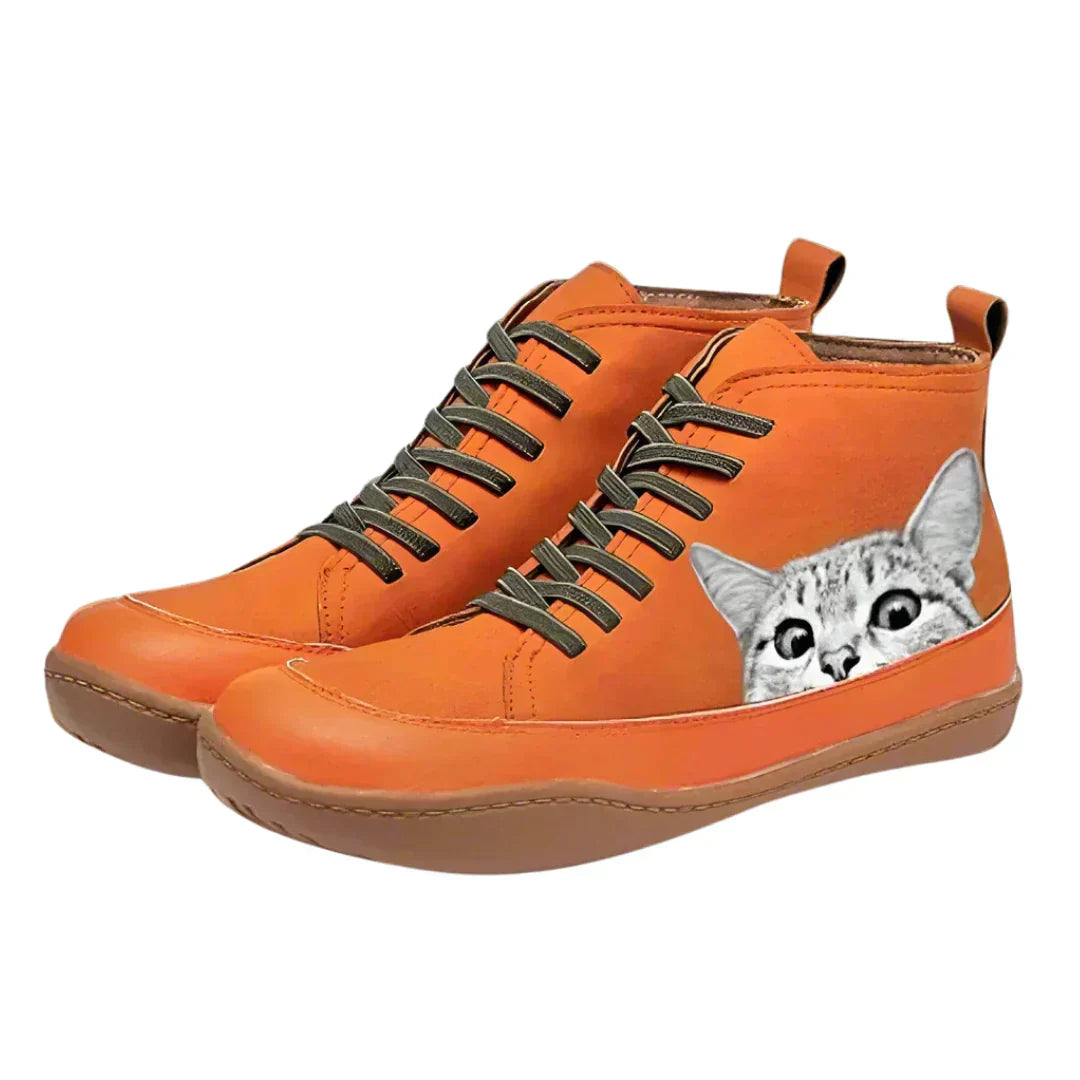 Elowen | Leather Ankle Boots for Cat Lovers