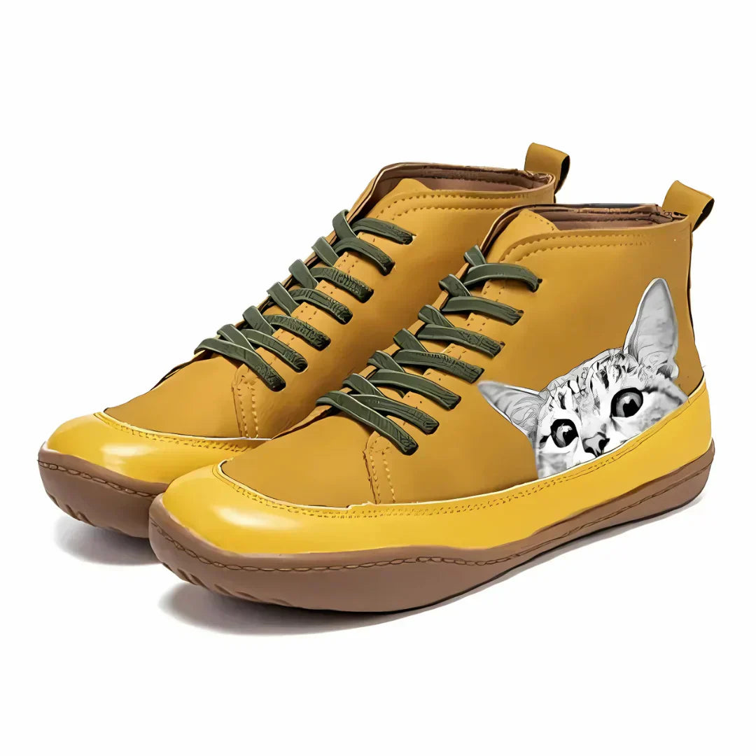 Elowen | Leather Ankle Boots for Cat Lovers