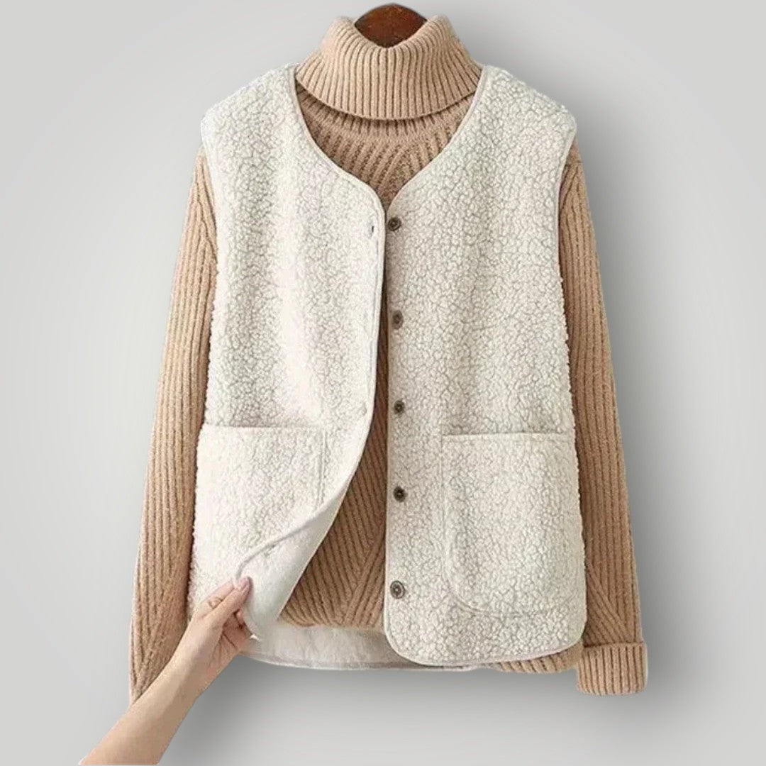 Chloe | Fleece Vest for Cold Days and Outdoor Activities