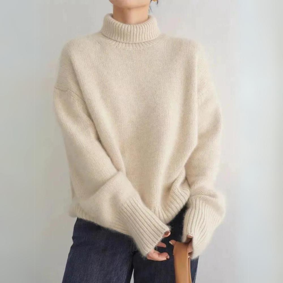 ISOLDE | Soft Knitted Turtleneck Sweater