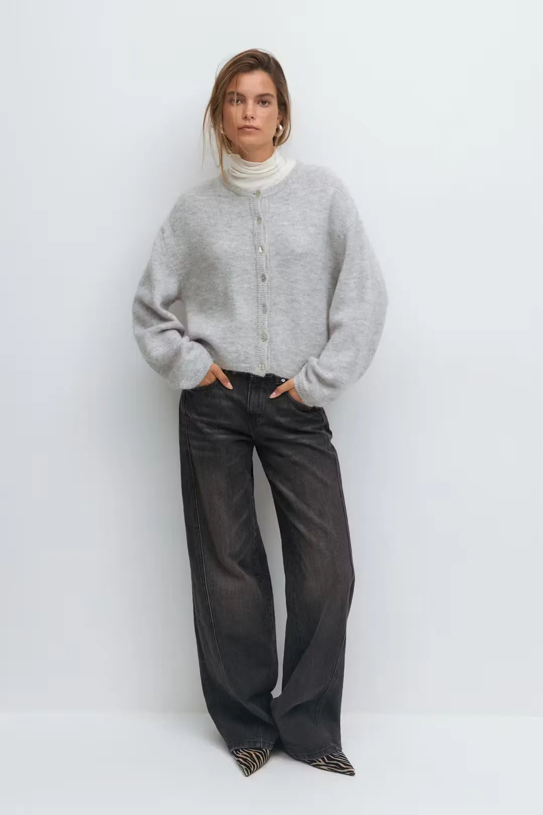 ELINA | Knitted Cardigan for Cozy Everyday Days