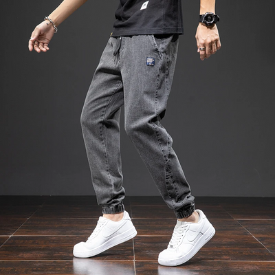 Jason | Cargo Jeans in Denim for Cool Casual Looks and Comfort