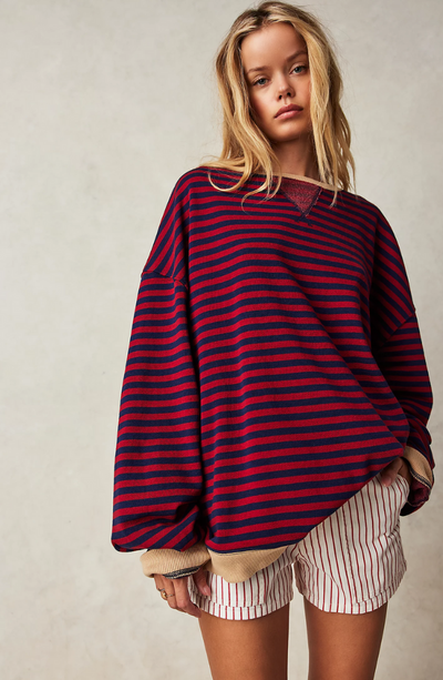 LEONIE | Striped Women’s Sweater in Oversized Fit