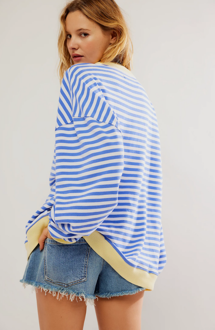 LEONIE | Striped Women’s Sweater in Oversized Fit