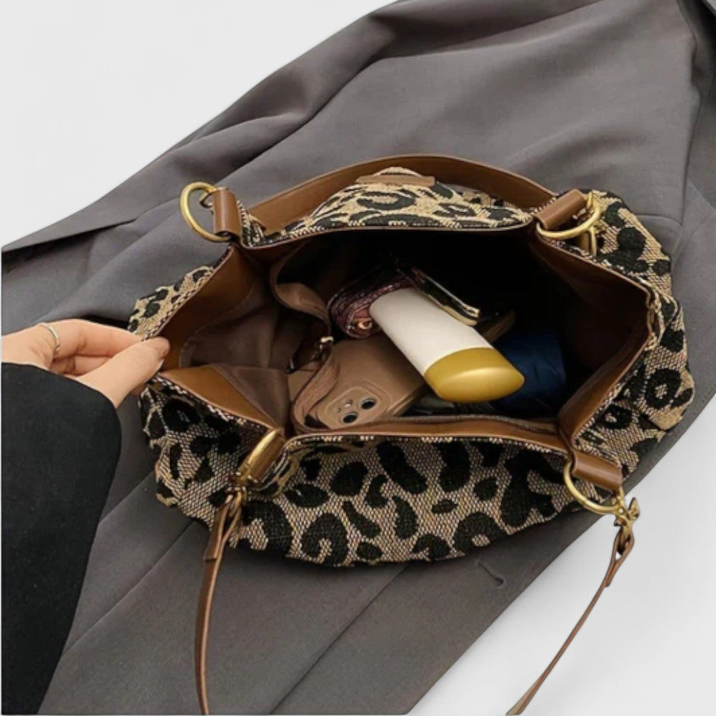 SELENE | Large Bag with Elegant Leopard Pattern
