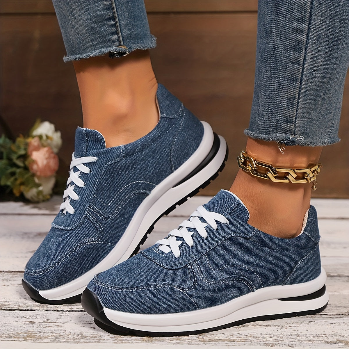 Kiara | Comfortable Women’s Sneakers in Casual Style