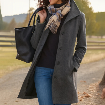 Hannah | Classic Coat in Elegant Design