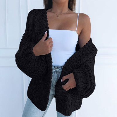 Clara | Elegant Knit Cardigan in Relaxed Chunky Design