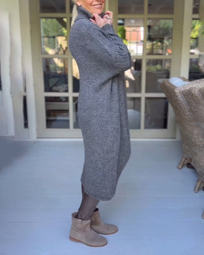 Elodie | Cozy Sweater with Stand Collar and Long Sleeves