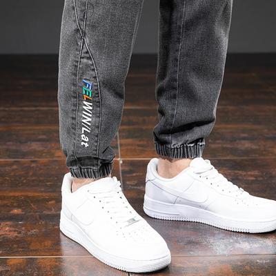 Jason | Cargo Jeans in Denim for Cool Casual Looks and Comfort