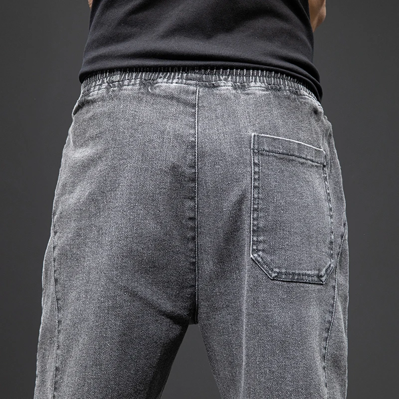 Jason | Cargo Jeans in Denim for Cool Casual Looks and Comfort