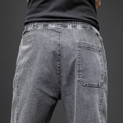 Jason | Cargo Jeans in Denim for Cool Casual Looks and Comfort