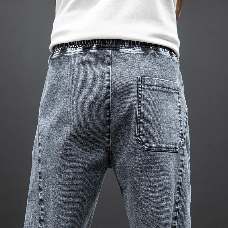 Jason | Cargo Jeans in Denim for Cool Casual Looks and Comfort