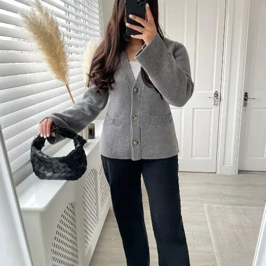 Elma | Classic Knitted Women's Cardigan