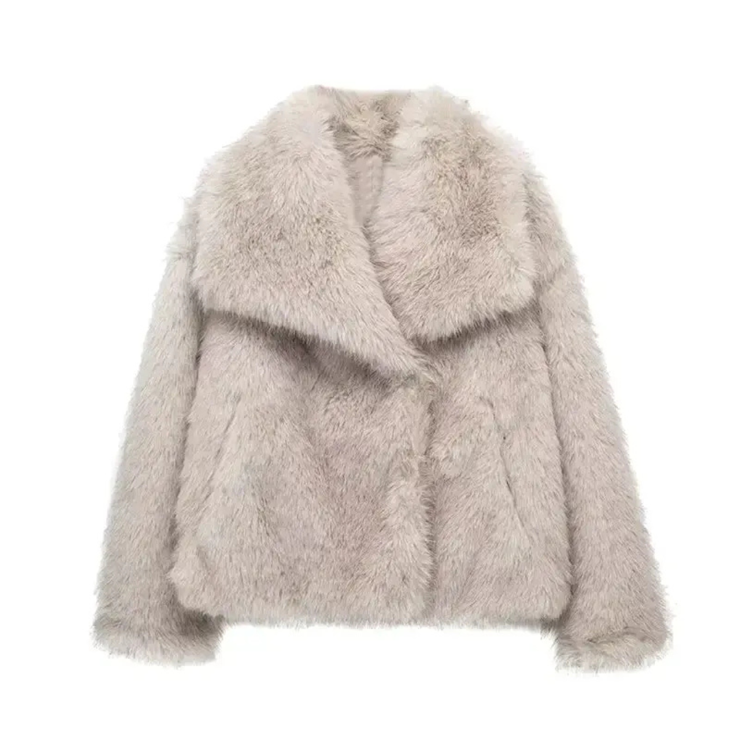 Seraphina | Cozy Women’s Jacket Made of Premium Faux Fur