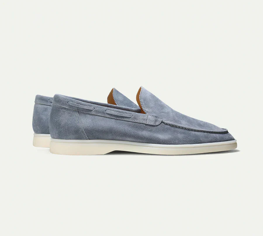 Old Money Classic Suede Loafers for Style-Conscious Men