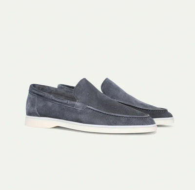 Old Money Classic Suede Loafers for Style-Conscious Men