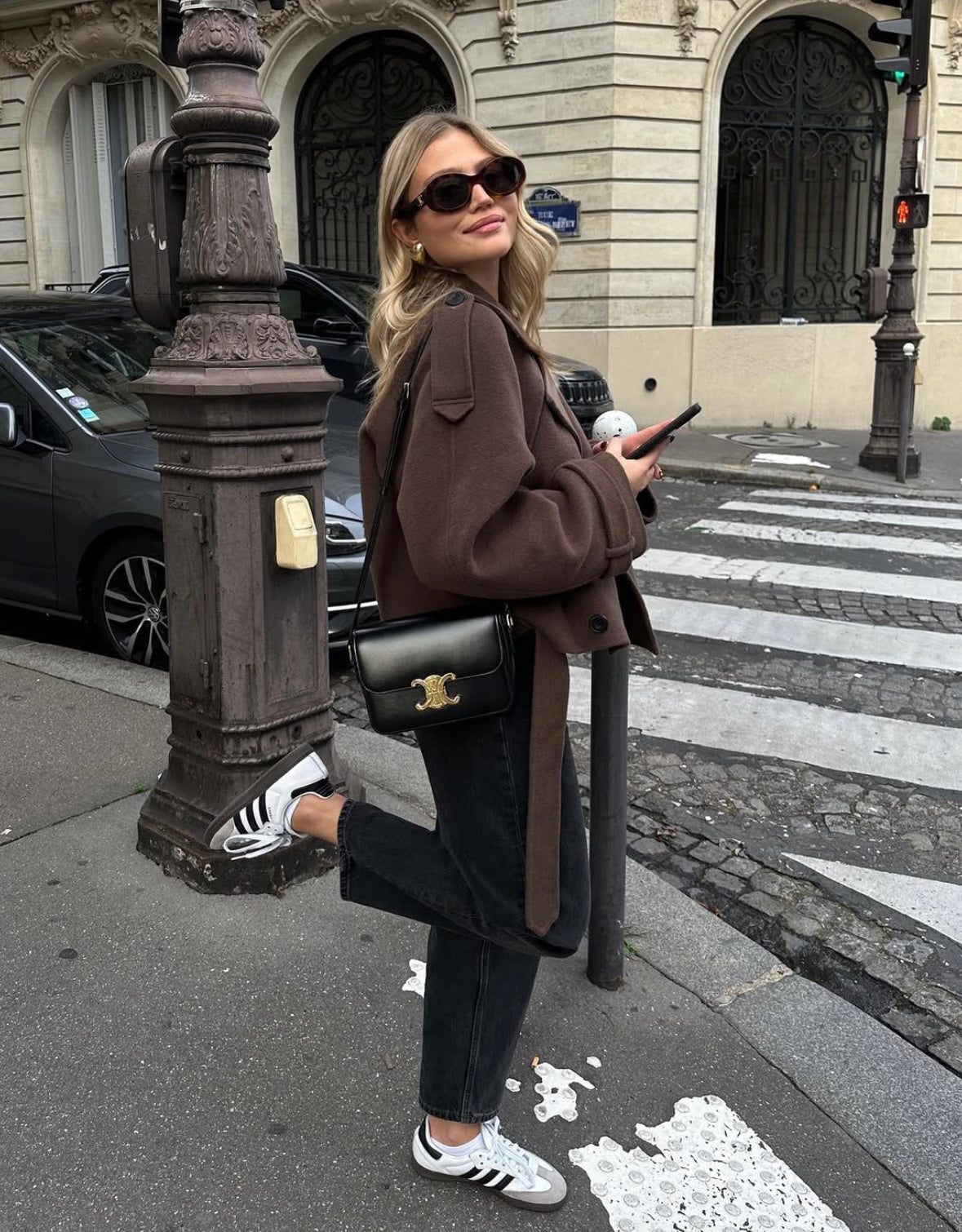 Clara | Stylish Cropped Women’s Coat with Waist Belt