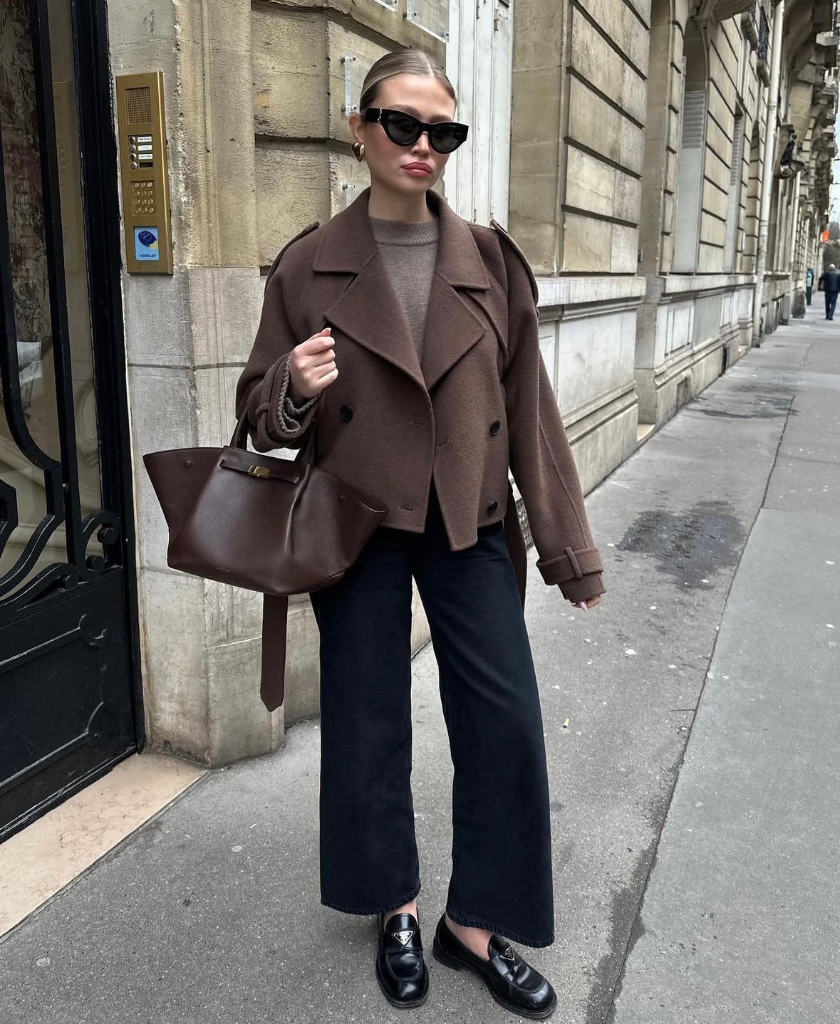 Clara | Stylish Cropped Women’s Coat with Waist Belt