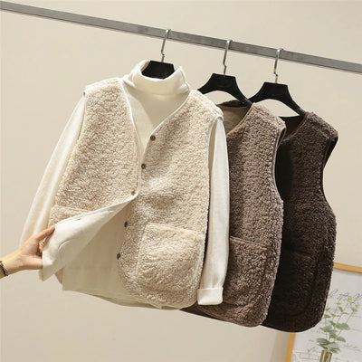 Chloe | Fleece Vest for Cold Days and Outdoor Activities