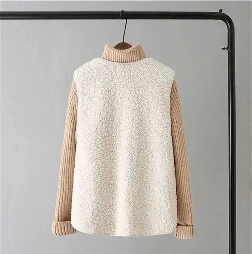 Isolde | Classic Cardigan for Timeless Style