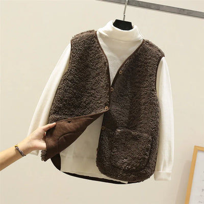 Chloe | Fleece Vest for Cold Days and Outdoor Activities