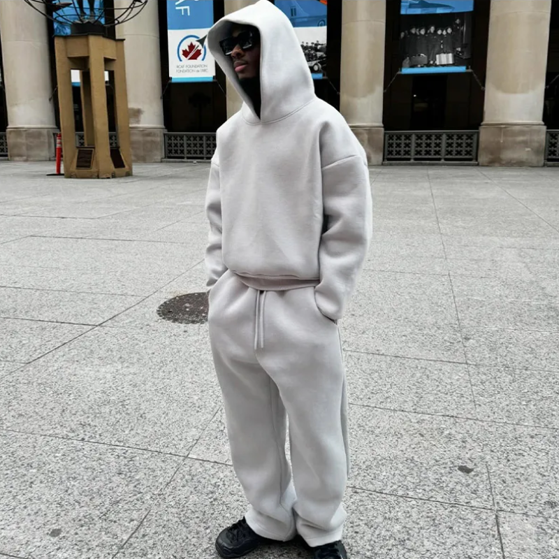 Darren | Jogger & Hoodie Set in Trendy Streetwear Look