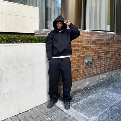 Darren | Jogger & Hoodie Set in Trendy Streetwear Look