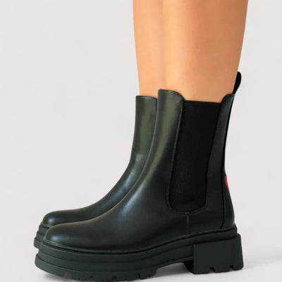 ISADORA | Stylish Ankle Boots with Elegant Character