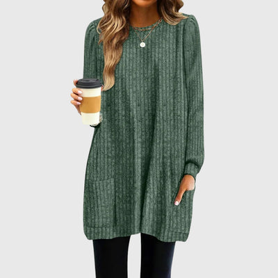 SABRIELLE | Ribbed Knit Tunic in Modern Design