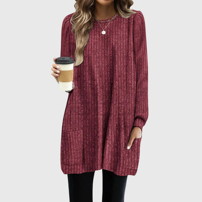 SABRIELLE | Ribbed Knit Tunic in Modern Design