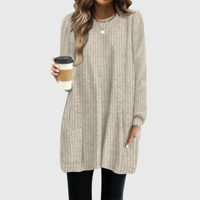 SABRIELLE | Ribbed Knit Tunic in Modern Design