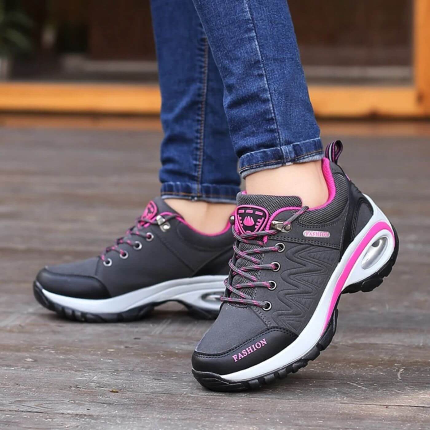 Liam | Timeless Women’s Shoes with Flexible Material