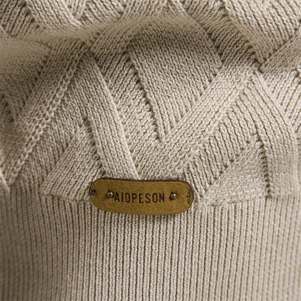 Noah | Timeless Men’s Sweater with Diamond Pattern