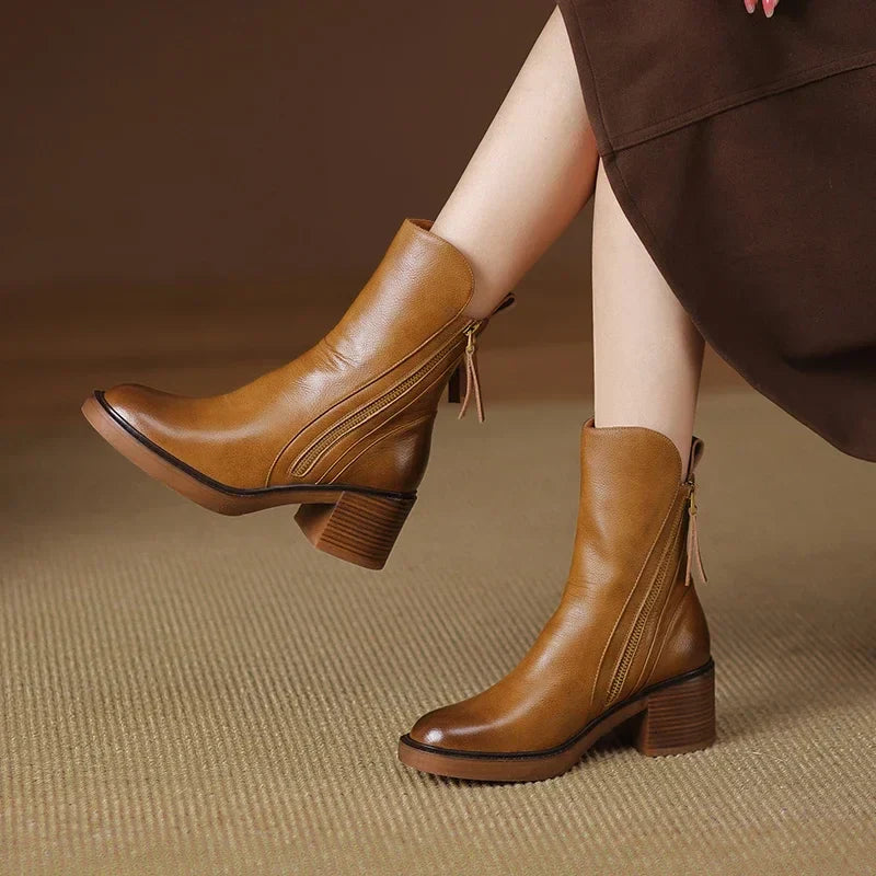 Clara | Leather Ankle Boots with Timeless Silhouette