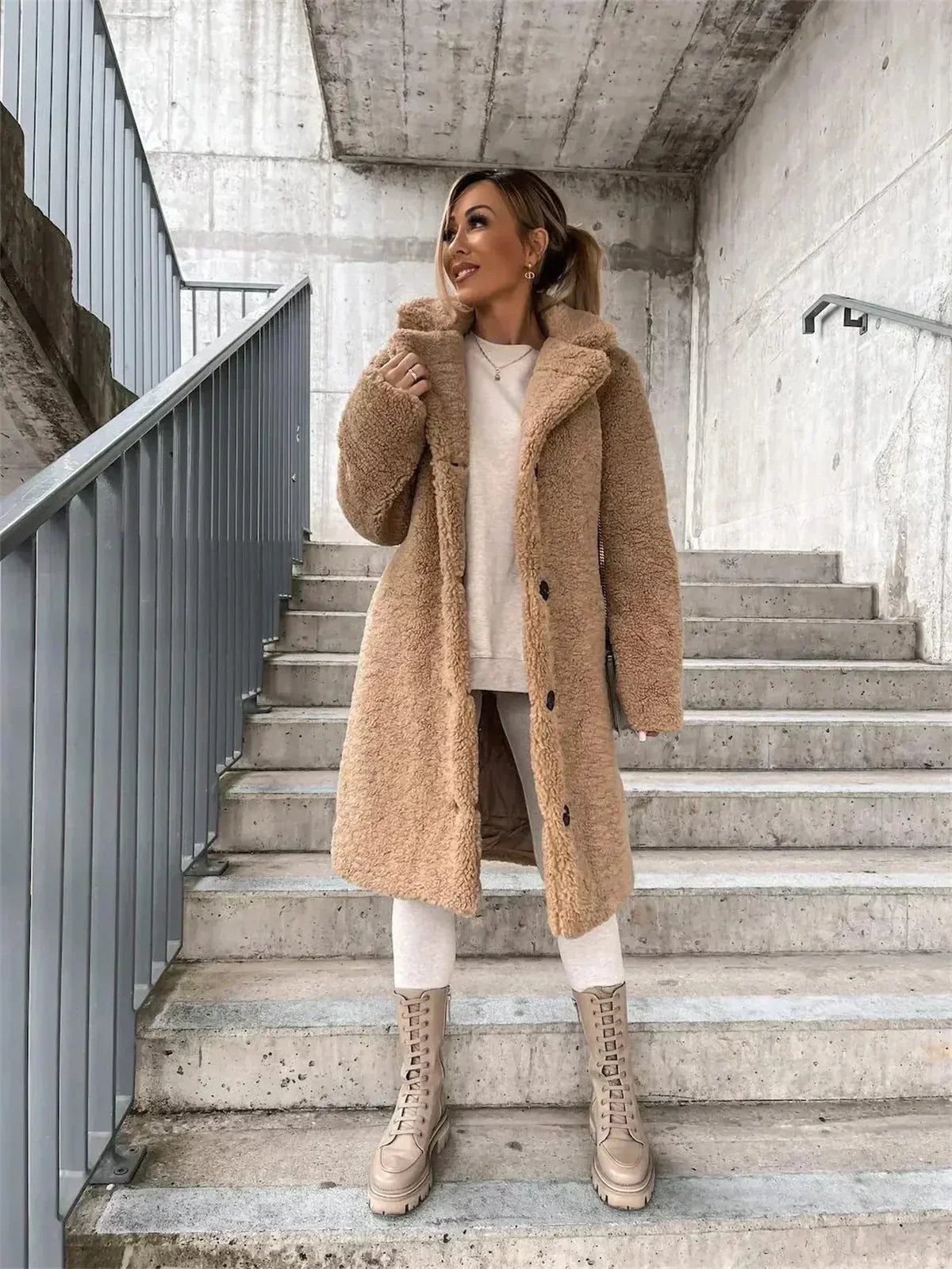Mira | Cozy Women’s Teddy Jacket – Warm & Stylish