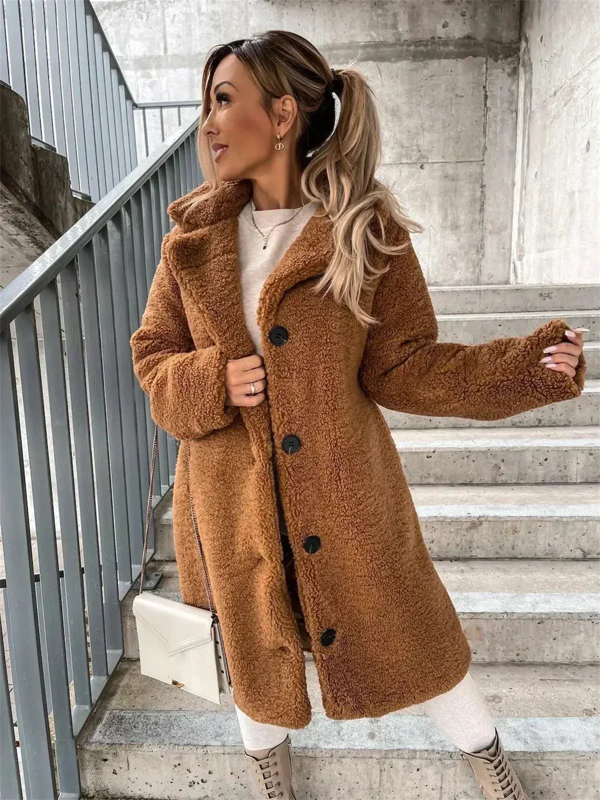 Mira | Cozy Women’s Teddy Jacket – Warm & Stylish