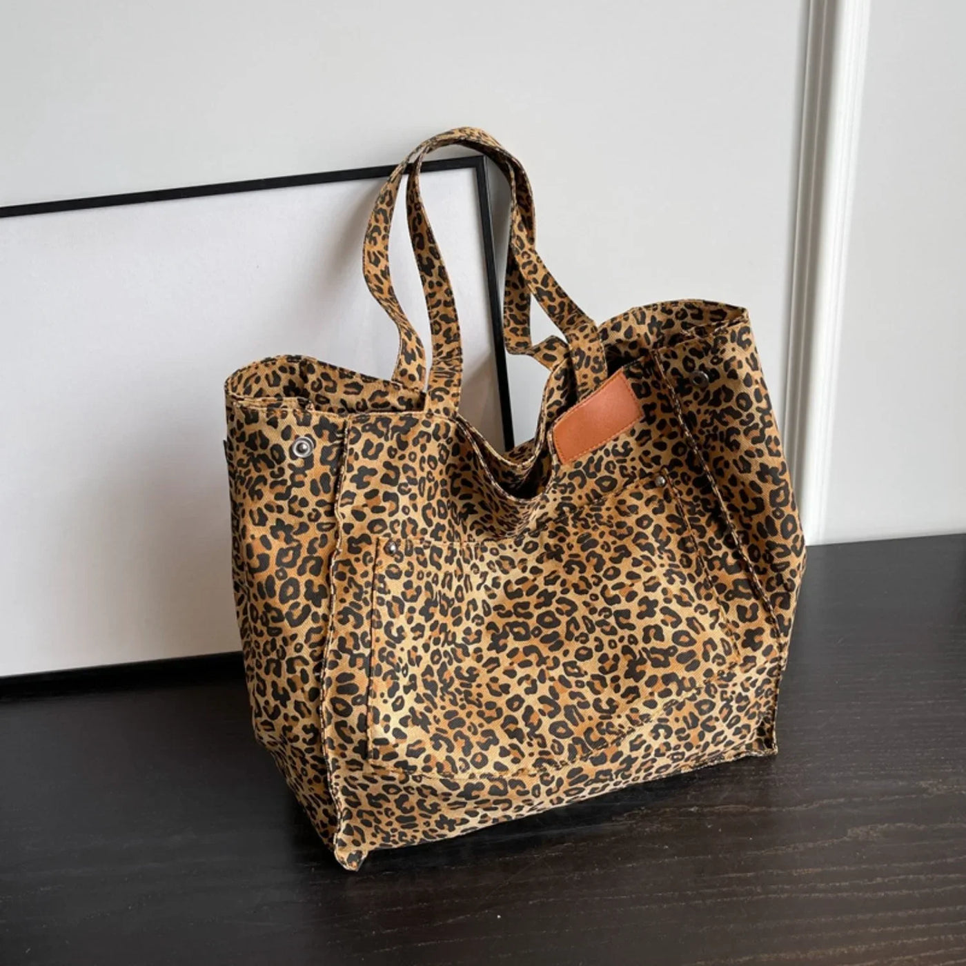 SERAPHINA | Spacious Shopper in Stylish Leopard Print