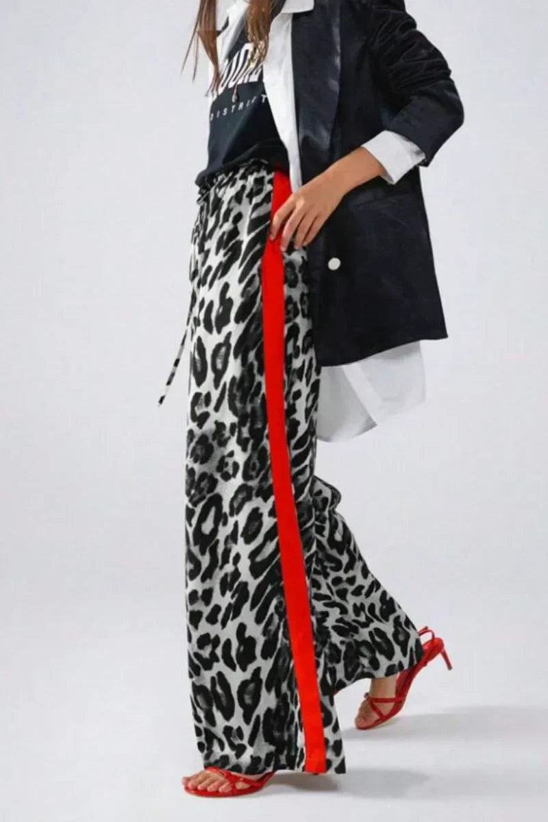 SELINA | Stylish Pants with Leopard Print and Stripes