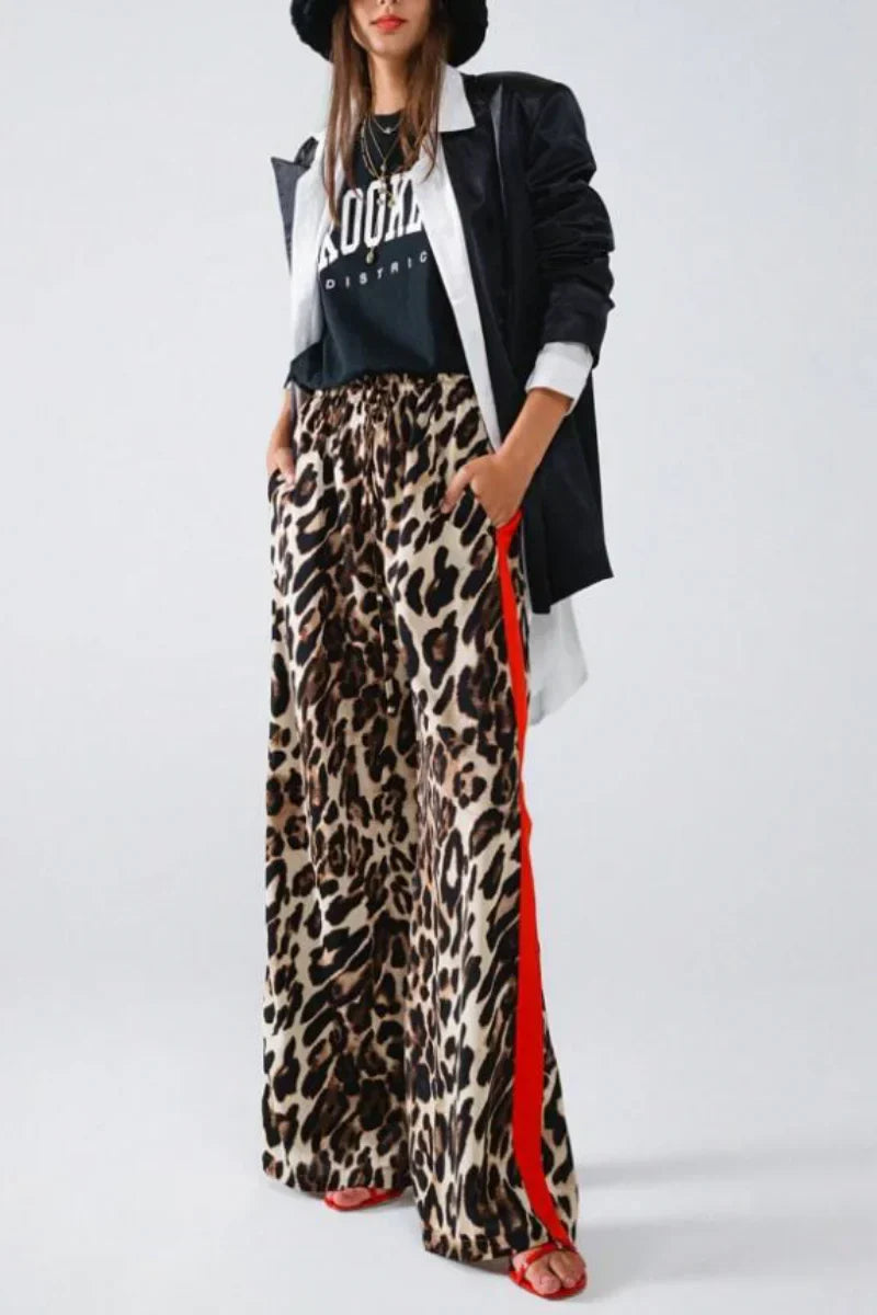 SELINA | Stylish Pants with Leopard Print and Stripes