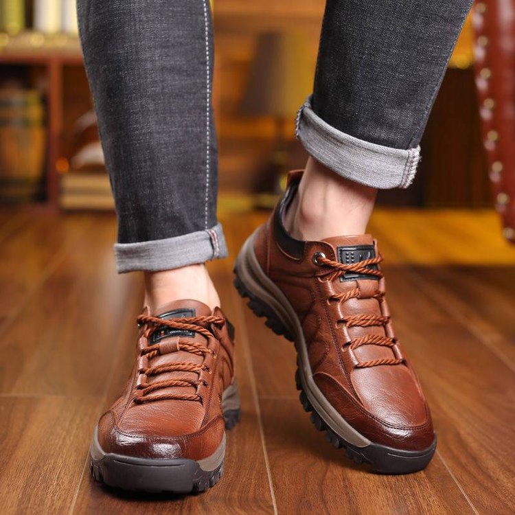 Tobias | Sustainable and Comfortable Outdoor Shoes