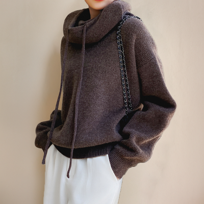 ELISE | Warm Turtleneck Sweater in Pure Wool