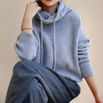ELISE | Warm Turtleneck Sweater in Pure Wool