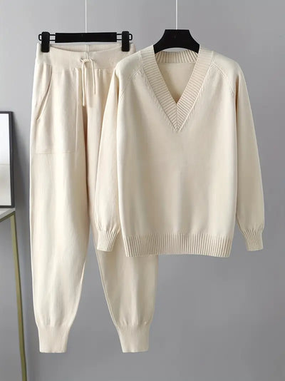 Clara | Stylish Two-Piece Set for Women with Sleeves