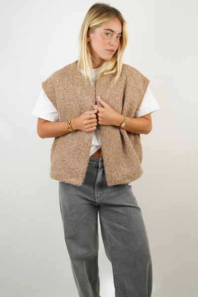 Mia | Sleeveless Vest with Many Practical Pockets