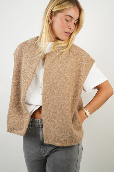 Mia | Sleeveless Vest with Many Practical Pockets