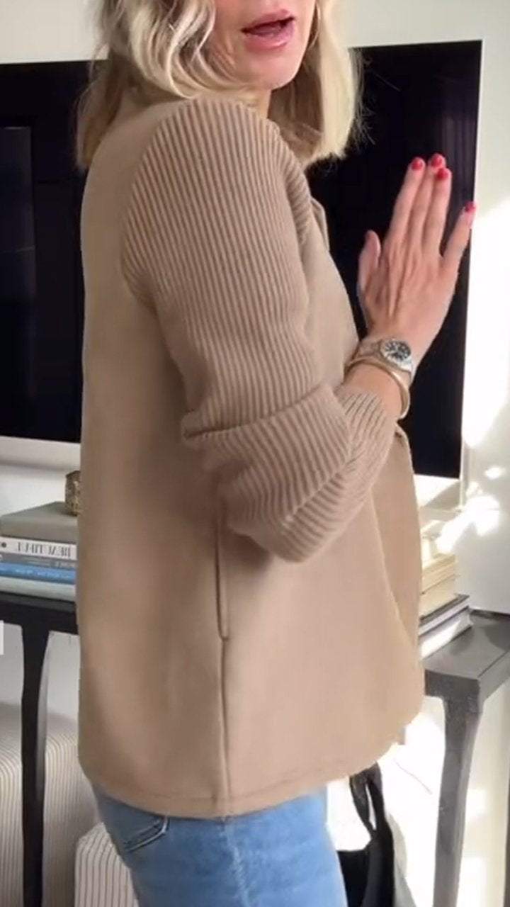 Maribel | Chic Blazer with Elegant Knitted Sleeves