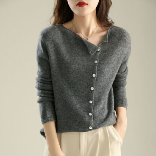 Luana | Elegant Cardigan with Button Closure